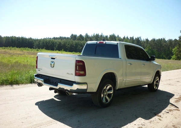 Dodge RAM cena 199000 przebieg: 62000, rok produkcji 2021 z Człuchów małe 172